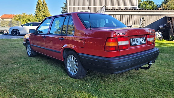 Volvo 940 4 of 9