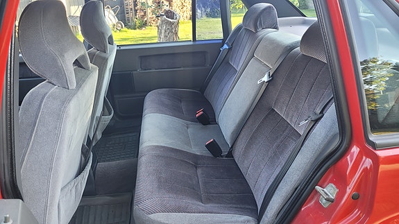 Volvo 940 8 of 9