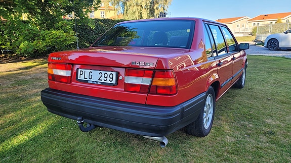 Volvo 940 3 of 9