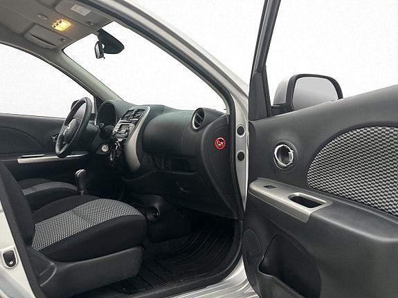 Nissan Micra 21 of 25