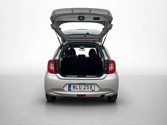 Nissan Micra 19 of 25