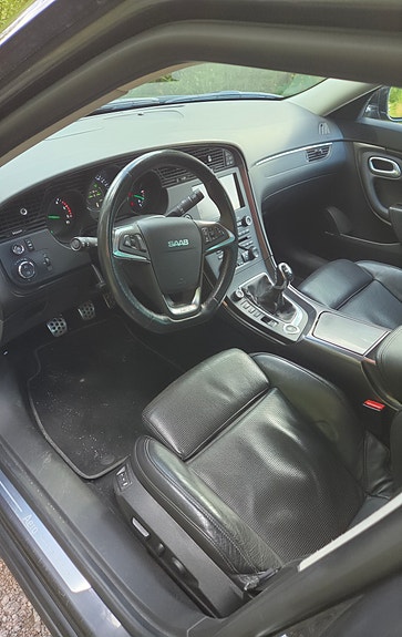 Saab 9-5 3 of 4