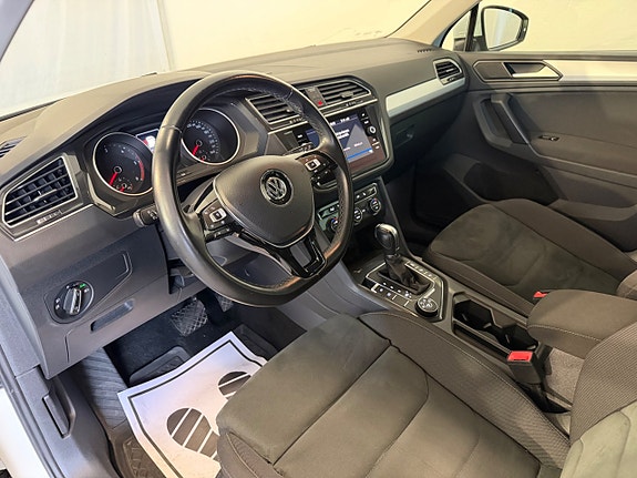 Volkswagen Tiguan 8 of 22