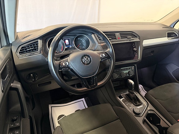 Volkswagen Tiguan 9 of 22