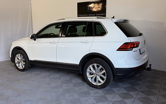 Volkswagen Tiguan 3 of 22