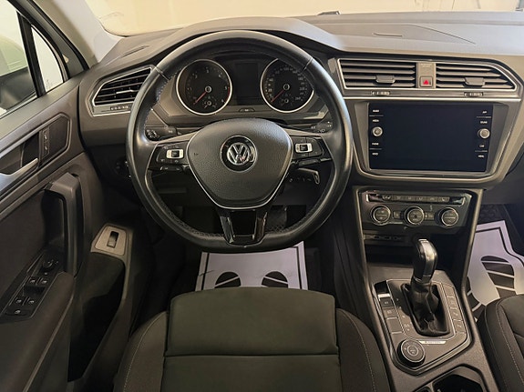 Volkswagen Tiguan 14 of 22