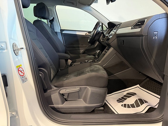 Volkswagen Tiguan 10 of 22