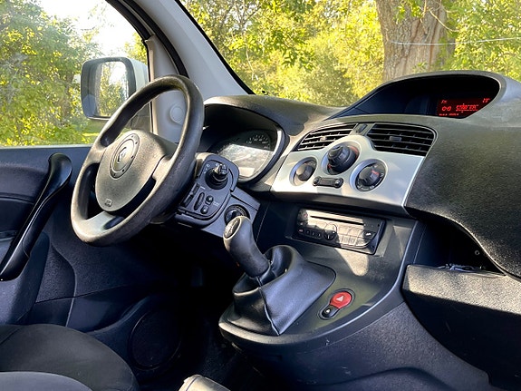 Renault Kangoo Express 8 of 10