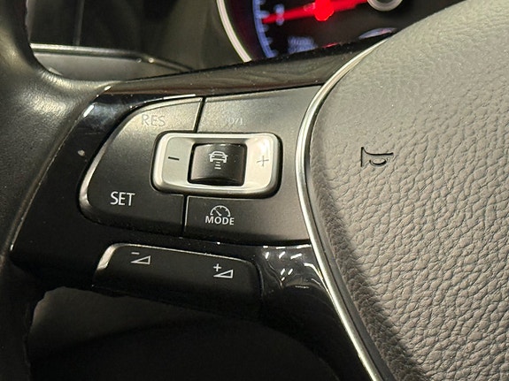 Volkswagen Golf I 23 of 27