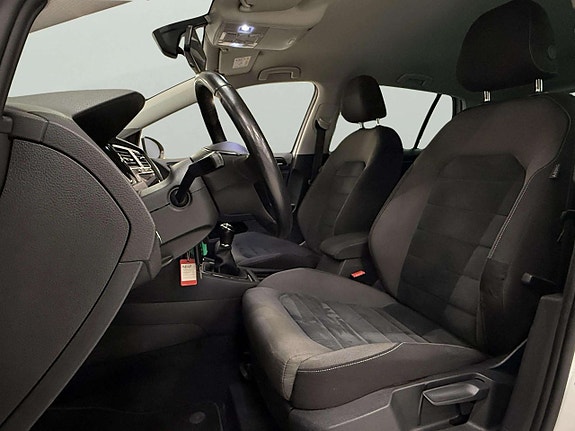 Volkswagen Golf I 11 of 27