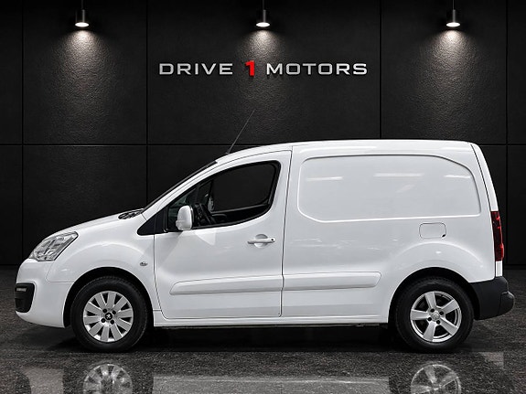 Peugeot Partner 4 of 9