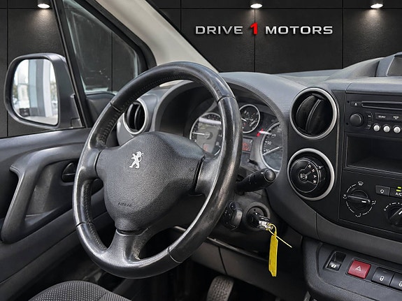 Peugeot Partner 6 of 9