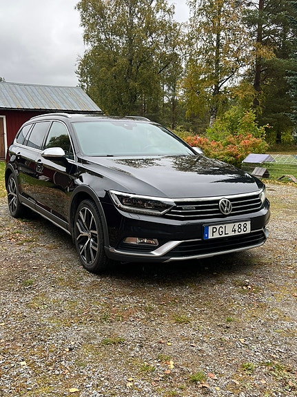 Volkswagen Passat Alltrack 17 of 20