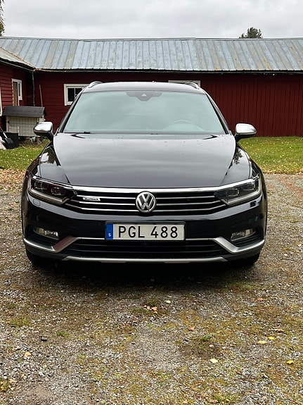 Volkswagen Passat Alltrack 15 of 20
