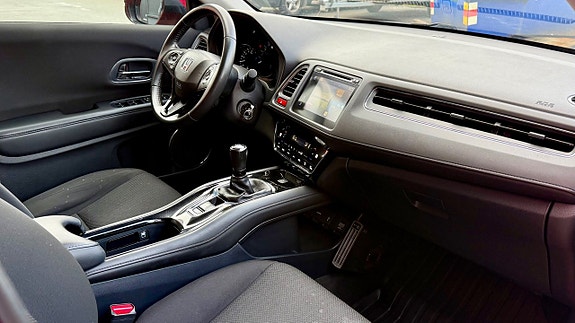 Honda HR-V 13 of 18