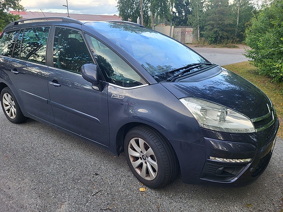 Citroen Grand C4 Picasso 3 of 5