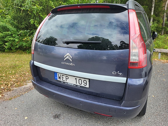 Citroen Grand C4 Picasso 2 of 5