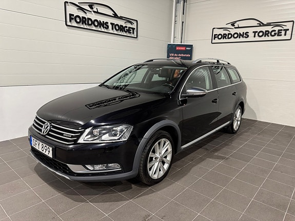 Volkswagen Passat Alltrack 2 of 20