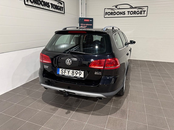 Volkswagen Passat Alltrack 8 of 20