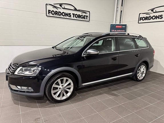 Volkswagen Passat Alltrack 3 of 20