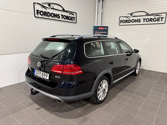 Volkswagen Passat Alltrack 7 of 20