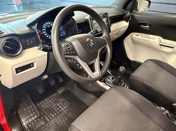 Suzuki Ignis 9 of 15