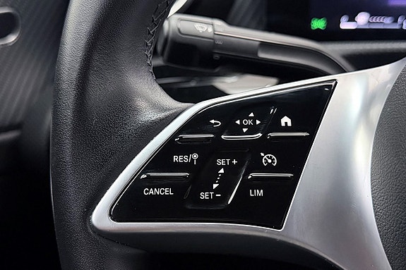 Mercedes-Benz A200 18 of 30