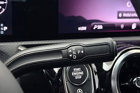 Mercedes-Benz A200 20 of 30