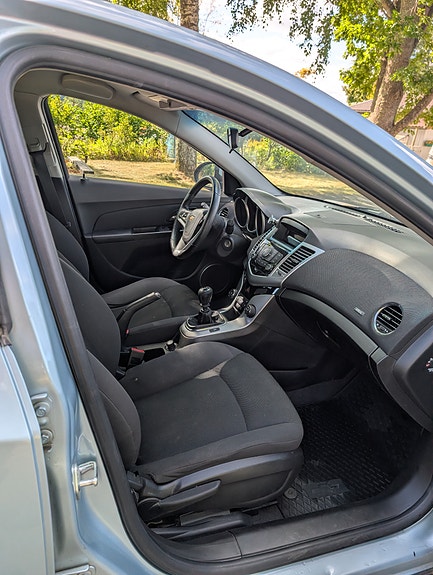 Chevrolet Cruze 10 of 10