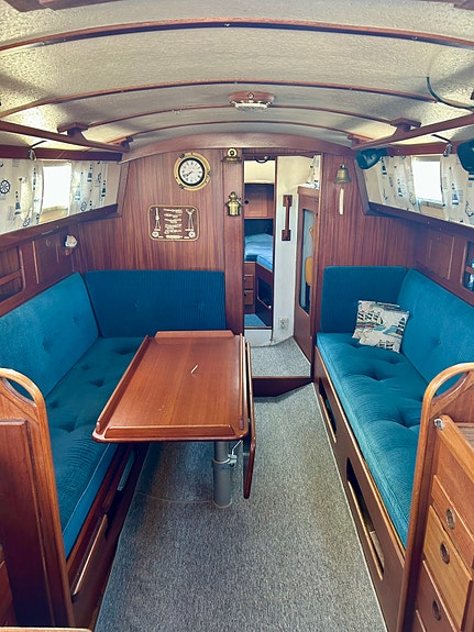 Hallberg Rassy Monsun 31 18 of 28
