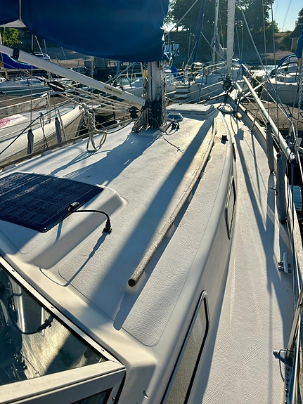 Hallberg Rassy Monsun 31 14 of 28