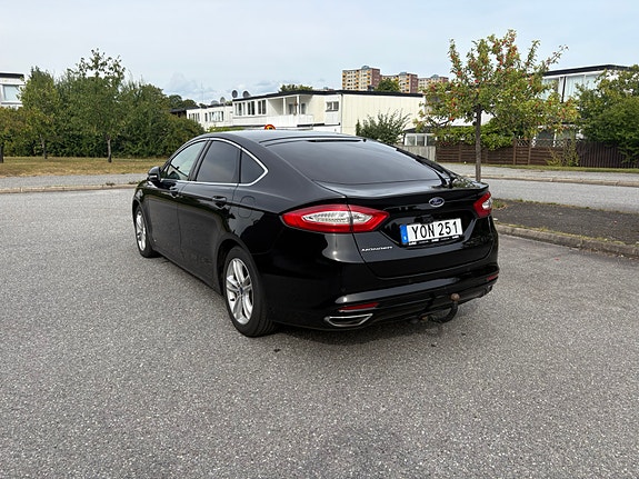 Ford Mondeo 3 of 12
