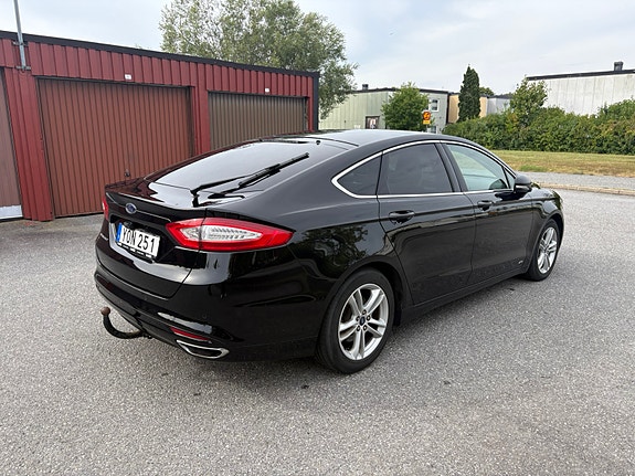 Ford Mondeo 4 of 12