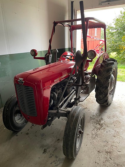Massey Ferguson 35X 5 of 8