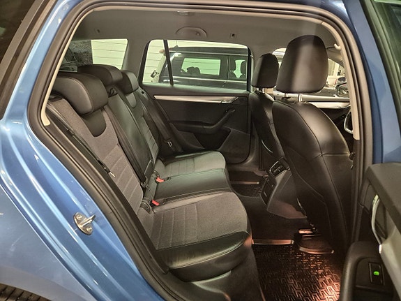 Skoda Octavia 12 of 22
