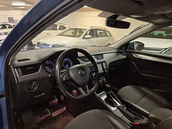 Skoda Octavia 8 of 22
