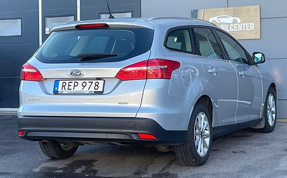 Ford Focus 4 of 14