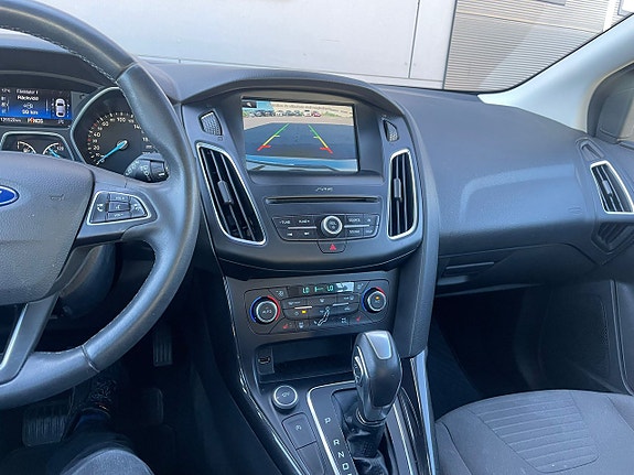 Ford Focus 10 of 14