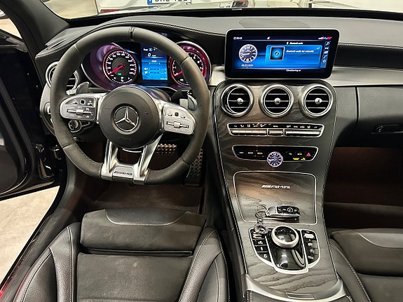 Mercedes-Benz AMG GT 63 S 16 of 21