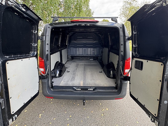 Mercedes-Benz Vito 110 7 of 17