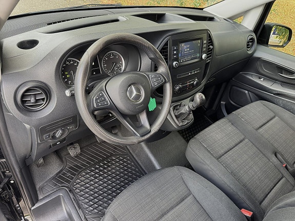 Mercedes-Benz Vito 110 11 of 17