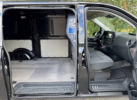 Mercedes-Benz Vito 110 6 of 17