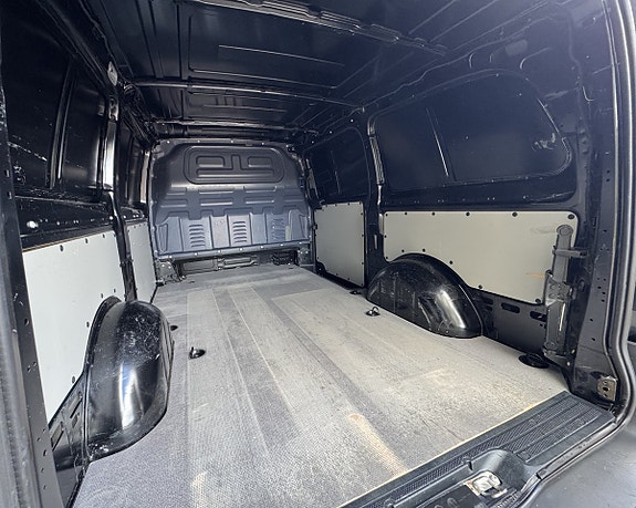 Mercedes-Benz Vito 110 14 of 17