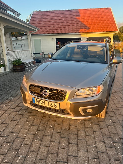 Volvo XC70 4 of 10