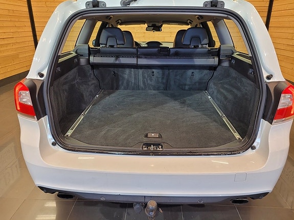 Volvo V70 10 of 22