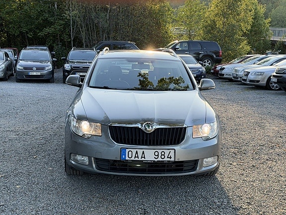 Skoda Superb 5 of 20