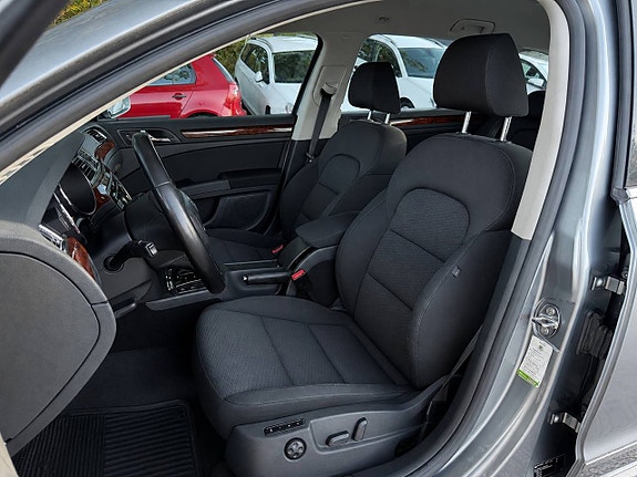 Skoda Superb 14 of 20
