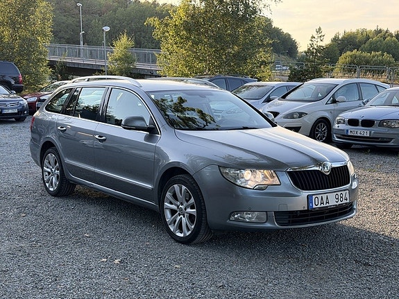 Skoda Superb 2 of 20