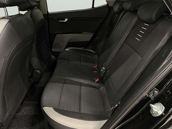 Kia Stonic 15 of 29