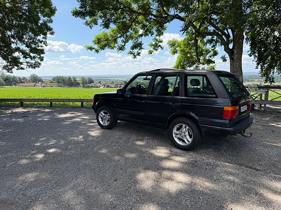 Land Rover Range Rover 7 of 30
